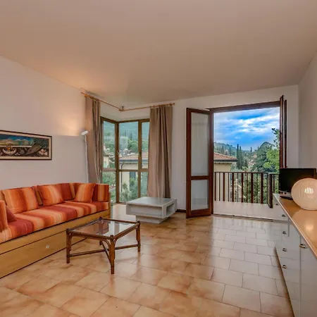 Wanda Gardone Riviera